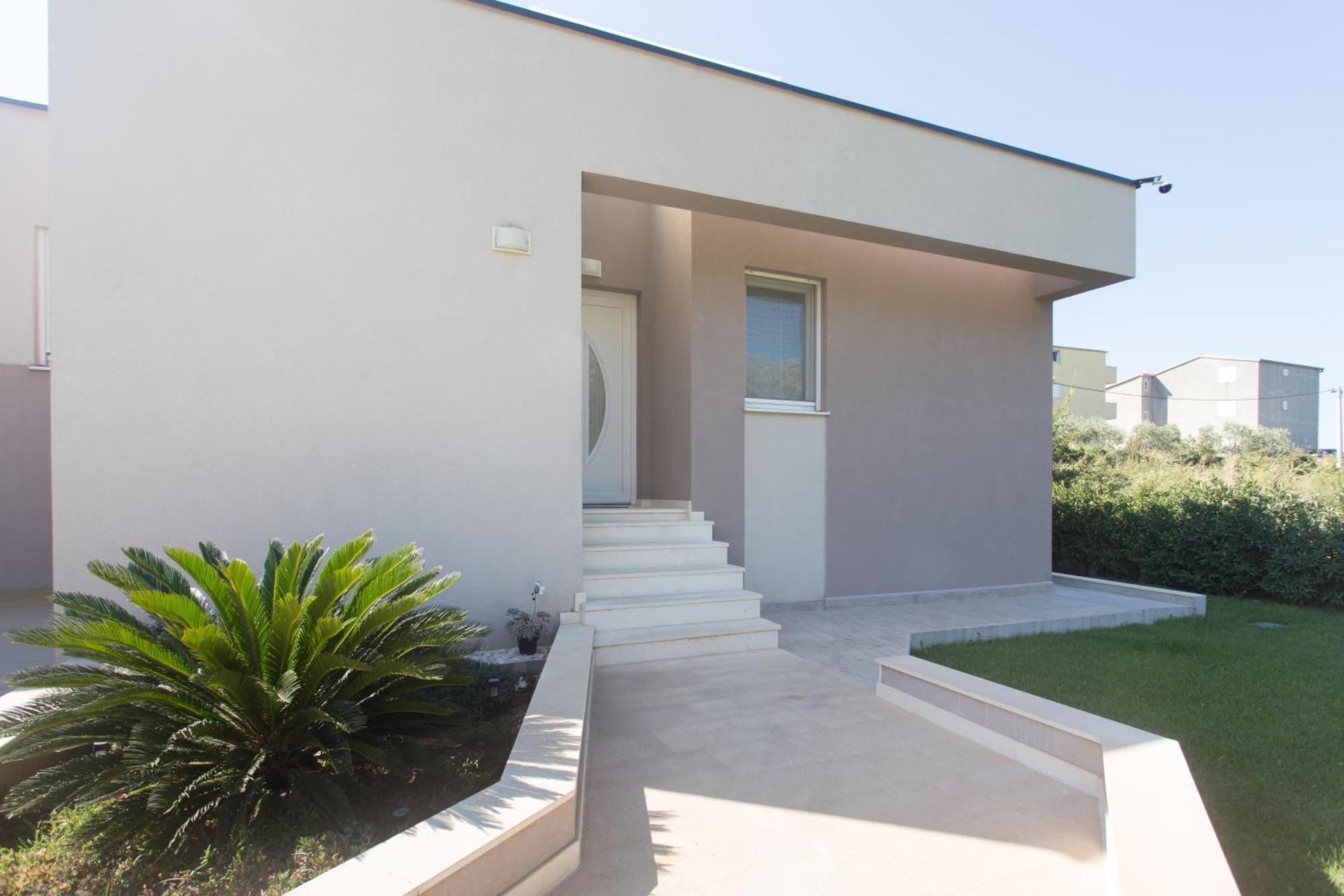 Life - New And Luxury Holiday House Kaštela Exteriör bild