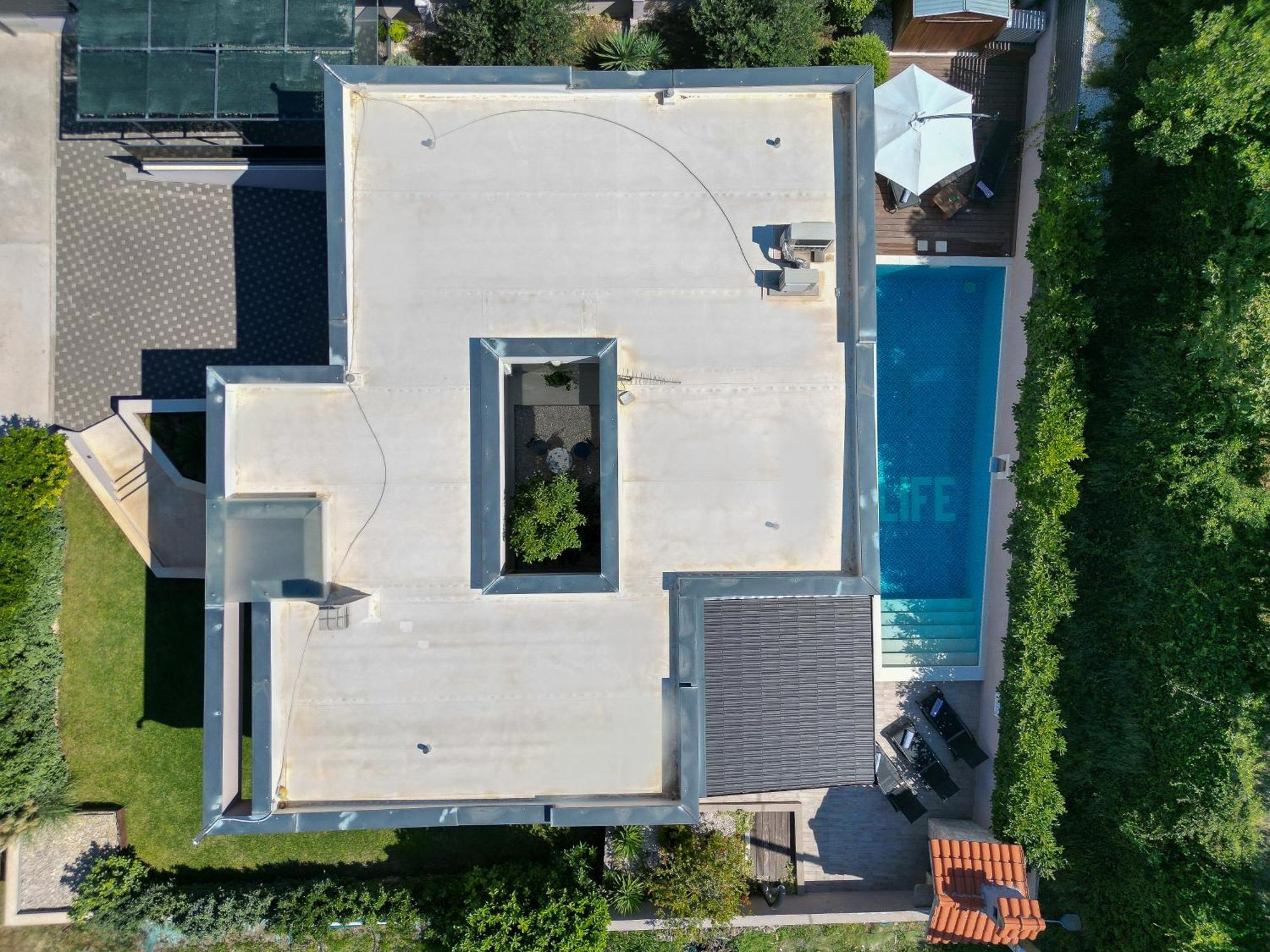 Life - New And Luxury Holiday House Kaštela Exteriör bild